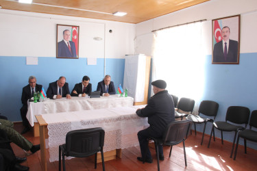 Milli Məclisin deputatı Anar Məmmədov Tərtər rayonunun Ələsgərli kəndində vətəndaşları qəbul edib.