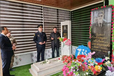 Vətən Müharibəsi şəhidi Cahangir Surxayzadənin beşinci ildönümü ilə əlaqədar məzarı və ailəsi ziyarət edilib