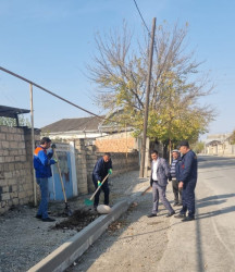 Tərtər şəhərinin Cavanşir küçəsində elektrik dirəkləri və naqilləri yenisi ilə əvəz olunur