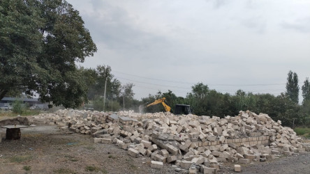 Tərtərdə daha bir qanunsuz tikili aşkarlanaraq sökülüb