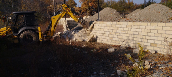 Tərtərdə daha bir qanunsuz tikili aşkarlanaraq sökülüb