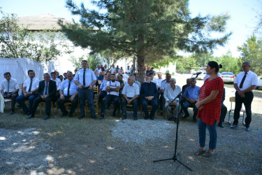 Rayon rəhbərinin İlxıçılar kəndində növbəti səyyar qəbul-görüşü keçirilib