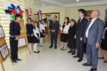 Ümummilli Lider  Heydər Əliyevin 103-cü ildönümünə həsr edilmiş ümumtəhsil məktəblərinin şagirdlərinin rəsm və əl işlərindən ibarət sərgi keçirilib