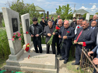 Tərtərdə Şəhid Əsədov Mahir Yelmar oğlunun anası Əsədova Zelimə Fərman qızının dəfn mərasimi keçirilib.