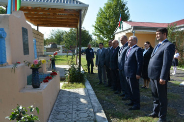 Rayon rəhbərinin Güləbatlı kəndində növbəti səyyar qəbul-görüşü keçirilib