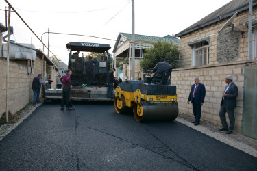 İcra başçısı  şəhərin küçələrinə asfalt salınmasına yerində baxış keçirib