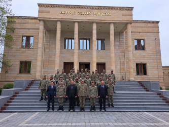 Heydər Əliyev Mərkəzində  Ulu Öndərin 100 illik yubileyinə həsr olunmuş “Heydər Əliyev və ordu quruculuğu” mövzusunda  “dəyirmi masa” keçirilib