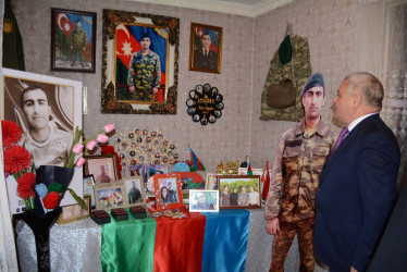 Rayon rəhbəri “Konstitusiya və Suverenlik İli” çərçivəsində şəhid anası Xuraman Məmişovanı 60 illik yubileyi münasibəti ilə təbrik edib