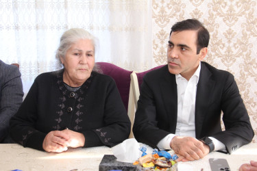 Milli Məclisin deputatı Anar Məmmədov şəhid Azər Qasımovun ailəsini ziyarət edib