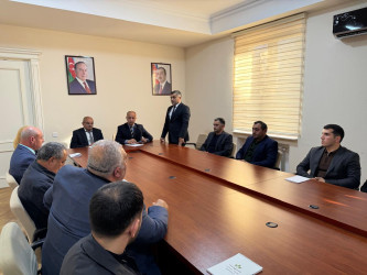 İstifadə olunmuş kağızların təkrar emal müəssisələrinə təhvil verilməsi və elektrik enerjisindən qənaətlə istifadənin təbliğ edilməsi mövzusunda rayon icra hakimyyətinin təşkilatçılığı ilə idarə,müəssisə  və təşkilatlarda maarifləndirmə tədbirləri keçirilib