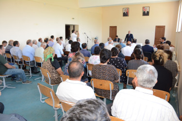 Rayon rəhbərinin növbəti səyyar-qəbul görüşü Bala Kəngərli kəndində keçirilib