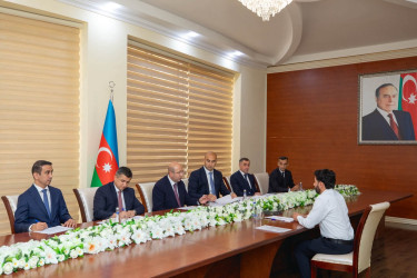 Dövlət Şəhərsalma və Arxitektura Komitəsinin sədri Anar Quliyev Tərtər şəhərində vətəndaşları qəbul edib.
