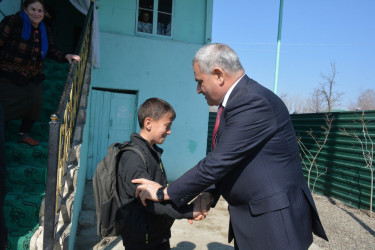 İcra başçısı  şəhid Səlaməddin Əliyevin ailəsini ziyarət edib