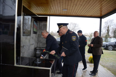 Rayon rəhbəri Mamırlı kənd tam orta məktəbində mövcud şəraitlə tanış olub