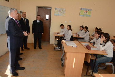 İcra başçısı Köçərli kənd tam orta məktəbində mövcud şəraitlə tanış olub