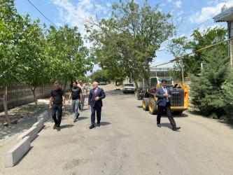 Rayon rəhbəri Cavanşir küçəsində aparılan təmir işləri ilə yerində tanış olub