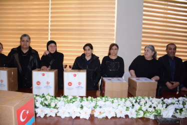 Tərtərdə Ramazan ayı münasibətilə keçirilən xeyriyyə tədbirində 125 şəhid və qazi ailəsinə bayram sovqatları verilib