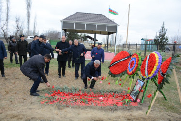 İcra başçısı Birinci Qarabağ müharibəsi şəhidi Dadaş Dadaşovun yas mərasimində iştirak edib