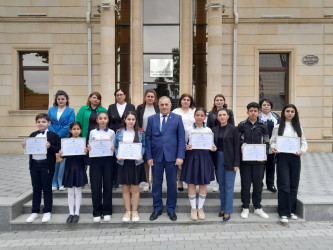 Tərtərdə Ulu Öndər Heydər Əliyevin anadan olmasının 101-ci ildönümü ilə əlaqədar “Heydər Əliyev və müasir Azərbaycan” mövzusunda rəsm müsabiqəsi keçirilib