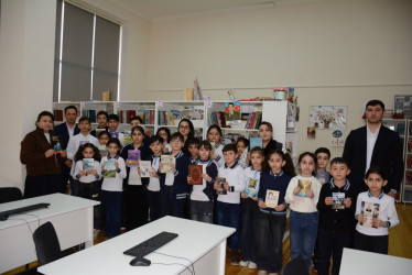 BDU Tərtərdəki bir sıra ümumtəhsil müəssisələrinin kitabxanalarına kitablar hədiyyə edib