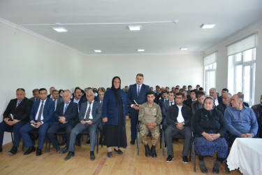 Rayon rəhbərinin Evoğlu kəndində növbəti səyyar qəbul-görüşü keçirilib