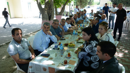 Tərtərdə "Yaşıl dünya naminə həmrəylik ili"nə həsr olunmuş “Suvarma şəraitində taxılçılığın elmi əsaslarla inkişaf etdirilməsi: problemlər və perspektivlər” mövzusunda Tarla seminarı keçirilib