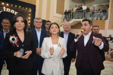 Rayon rəhbəri Zəfər günündə Vətən Müharibəsi Qazisi Paşazadə Amidin toy şənliyində iştirak edib