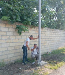 Tərtərdə Milli Qəhrəman Şükür Həmidovun adını daşıyan küçədə müasir gecə işıqlandırılması sistemləri quraşdırılıb