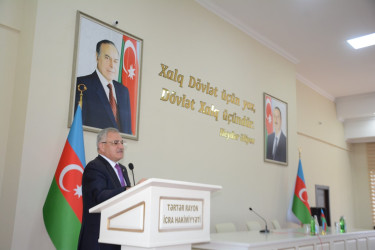 Tərtərdə Toxum Sərgi-Satış Yarmarkası və “Aqrar sahədə dövlətin dəstək mexanizmləri” mövzusunda panel müzakirəsi keçirilib