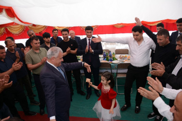 Tərtər Rayon İcra Hakimiyyətinin başçısı Vətən müharibəsi əlilinin övladının kiçik toy məclisində iştirak edib