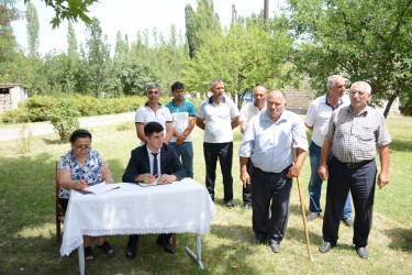 İcra başçısının Qaraağacı kəndində səyyar qəbul görüşü keçirilib