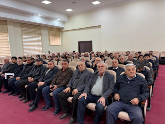 “Baytarlıq sahəsində həyata keçirilən xidmətlərin təkmilləşdirilməsi ilə bağlı bəzi tədbirlər haqqında” Azərbaycan Respublikası Prezidentinin 2020-ci il 22 aprel tarixli, 998 nömrəli Fərmanının 6-cı bəndinə uyğun olaraq Tərtər Rayon İcra Hakimiyyətinin inzibati binasında tədbir keçirilmişdir.