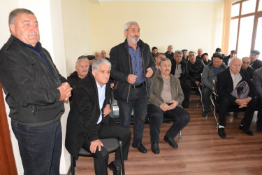 Milli Məclisin deputatı Anar Məmmədov Tərtər rayonunun Şıxarx qəsəbəsində müvəqqəti məskunlaşan Ağdərə rayon sakinləri ilə növbəti görüşünü keçirib.