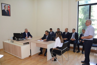 Rayon rəhbəri tərəfindən növbəti dəfə vətəndaşların müraciətləri dinlənilib