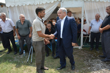 İcra başçısı İsmayılbəyli kəndində Birinci Qarabağ müharibəsi şəhidi Şəmil Quliyevin anasının yas mərasimində iştirak edib