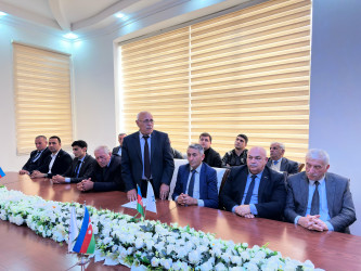 “ Ekoloji maarifləndirmə: Bərk məişət tullantılarının idarə olunması” mövzusunda dəyirmi masa keçirilmişdir