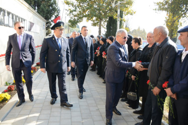 Tərtərdə 44 günlük Vətən müharibəsində qazanılan Şanlı Zəfərin 5-ci ildönümü münasibəti ilə Şəhidlər Abidə Kompleksi ziyarət edilib