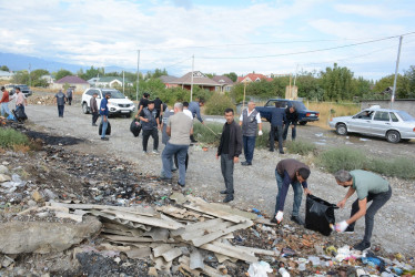 “Konstitusiya və Suverenlik İli” çərçivəsində Tərtər rayonunda təmizlik aksiyası keçirilib