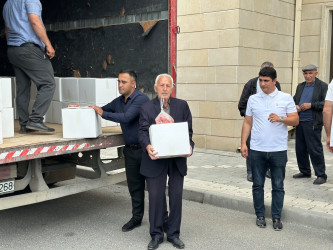 Milli Məclisin deputatı Ağalar Vəliyev Qurban bayramı münasibətilə ağsaqqalları təbrik edib onlara bayram sovqatları göndərib