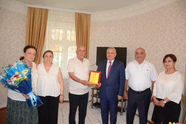 İcra başçısı Tərtər Rayon Mərkəzi Xəstəxanası PHŞ-nin direktor müavini-baş həkim Bəkir Nağıyevi 70 illik yubileyi münasibətilə təbrik edib