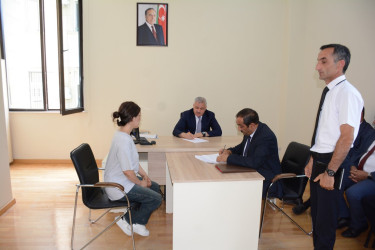 Rayon rəhbəri tərəfindən növbəti dəfə vətəndaşların müraciətləri dinlənilib