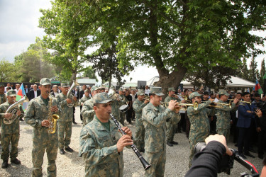 32 il əvvəl itkin düşən şəhid Rəşadət Piriyev Bərdədə dəfn edilib