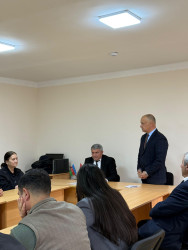 Azərbaycan ədəbi dilinin düzgün tətbiqi ilə bağlı maarifləndirici tədbir keçirilib