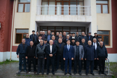 Milli Məclisin deputatı Anar Məmmədov Tərtər rayonunun Şıxarx qəsəbəsində müvəqqəti məskunlaşan Ağdərə rayon sakinləri ilə növbəti görüşünü keçirib.