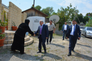 Rayon rəhbəri Birinci Qarabağ müharibəsi şəhidi Asif Bayramovun qardaşının yas mərasimində iştirak edib