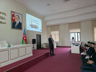 Tərtərdə dövlət qulluqçuları üçün təlim keçirilib