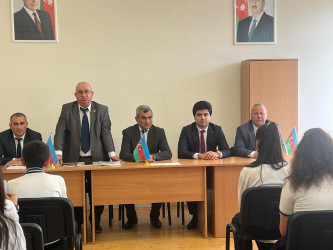 Tərtərdə “Konstitusiya və Suverenlik İli-2025”  “Uşaq hüquqları aylığı” çərçivəsində “Dövlətimin tam hüquqlu vətəndaşıyam” və “Uşağın ailədə və cəmiyyətdə hüquqları” mövzusunda tədbir keçirilib
