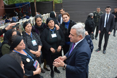 Sarov kəndində şəhid Şirinli Nurlan Qədir oğlunun xatirəsinə inşa edilmiş  abidənin açılışı olub