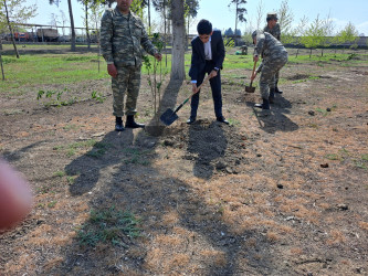 N saylı hərbi hissənin ərazisində Ulu Öndər Heydər Əliyevin 100 illik yubleyi münasibəti ilə  ağacəkmə aksiyası keçirilib