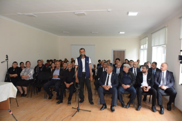 İcra başçısının Evoğlu kəndində səyyar-qəbul görüşü olub